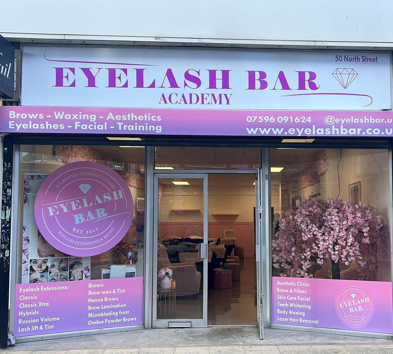 Eyelash bar on sale